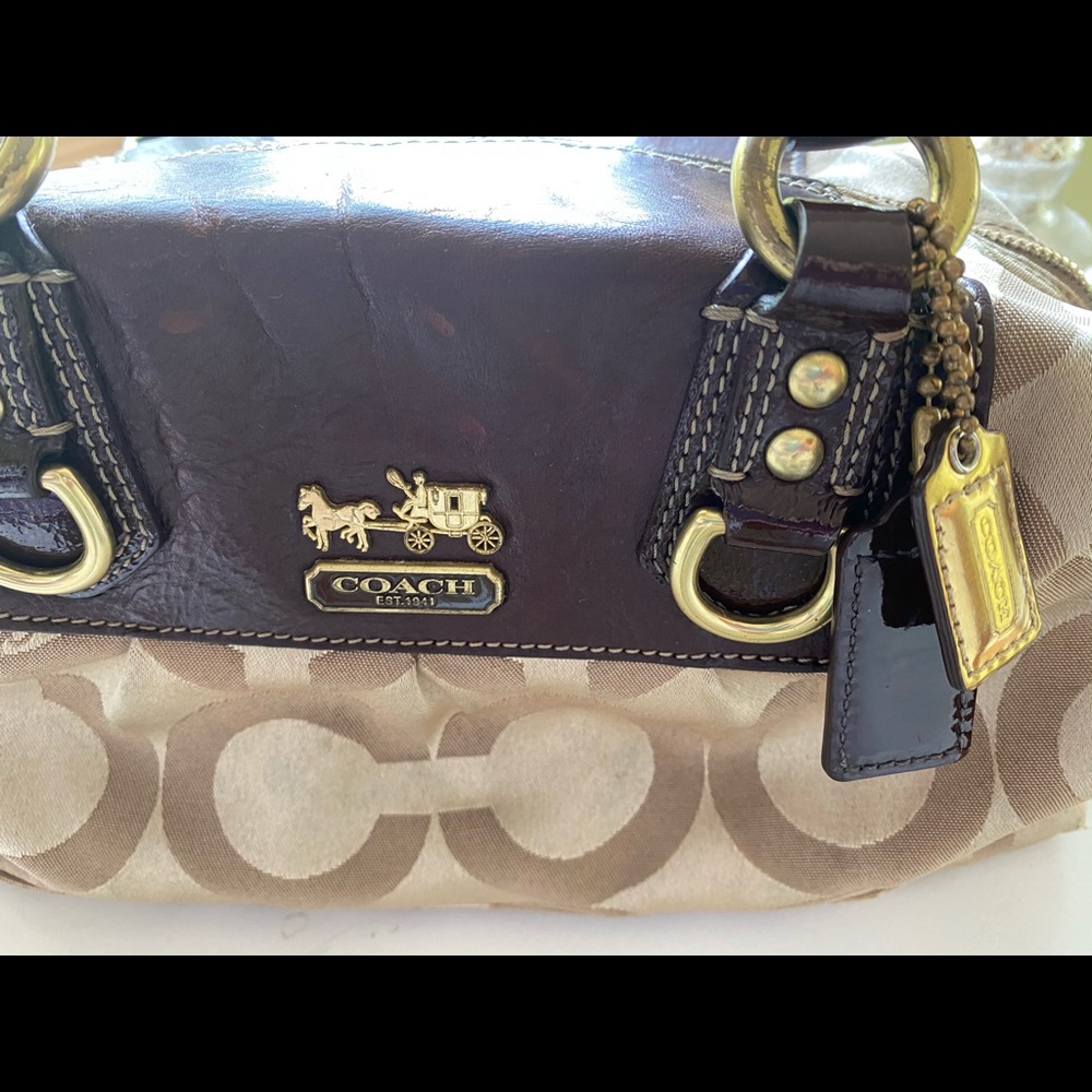 Collection Coach Mini Bag - Picture 3 of 9
